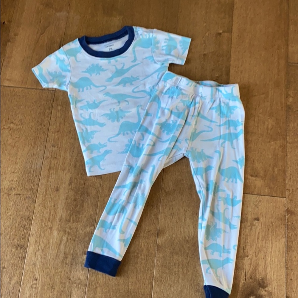 Carters Dinosaur 2T pajama
